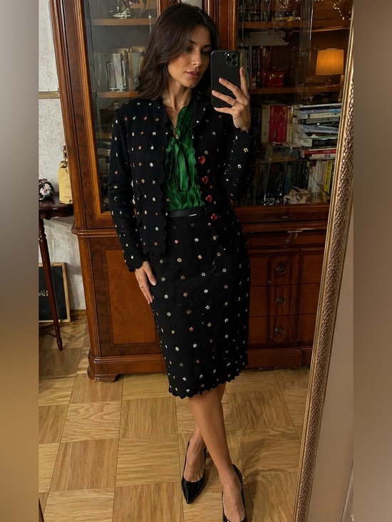 Moschino Dresses & Skirts - Moschino embroidered Suit. Sz 14. Italy